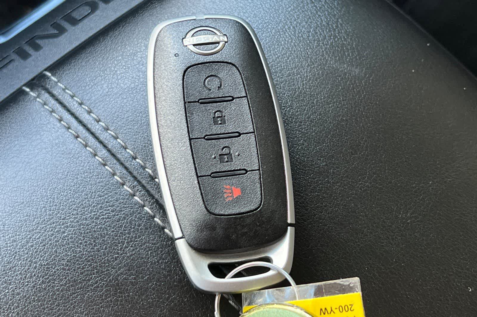 Certified 2024 Nissan Pathfinder SV FWD image 26