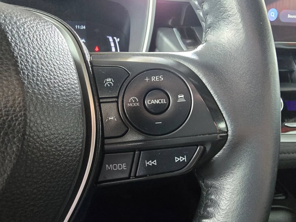 Used 2024 Toyota Corolla XSE FWD image 29
