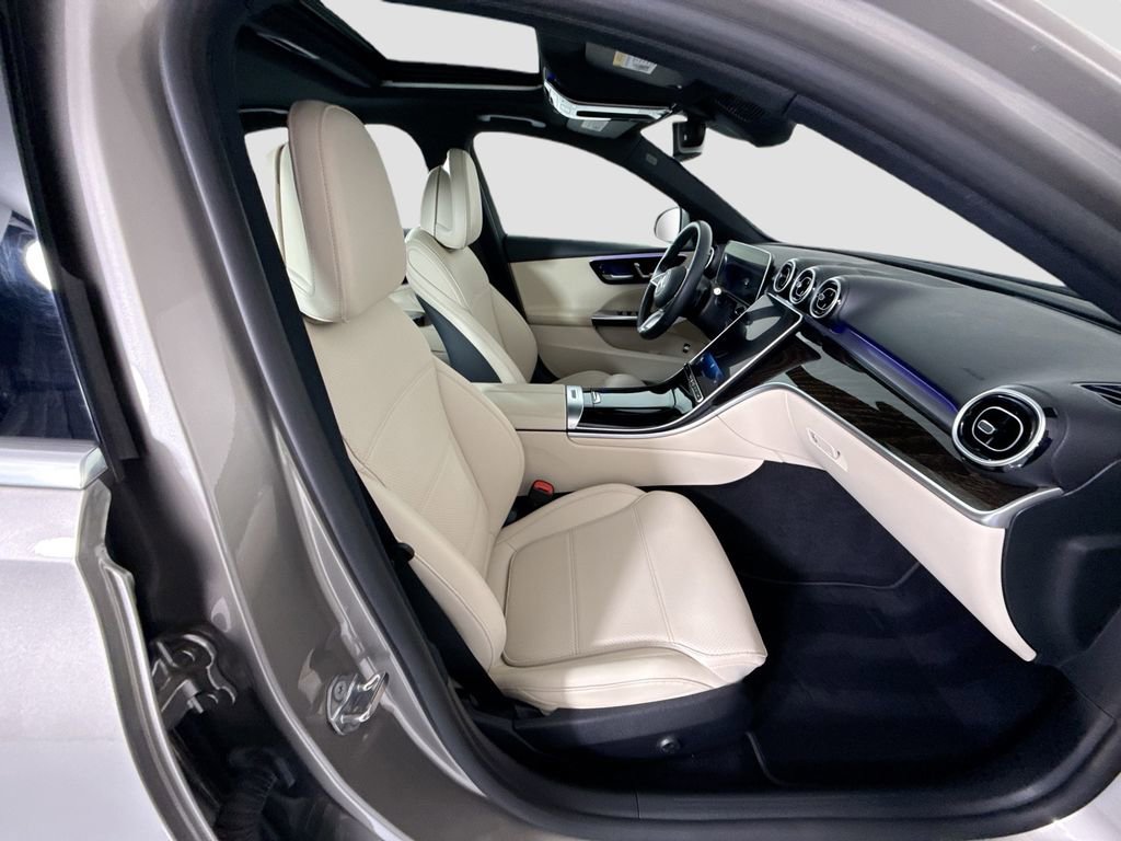 Certified 2022 Mercedes-Benz C 300 4MATIC Sedan image 21