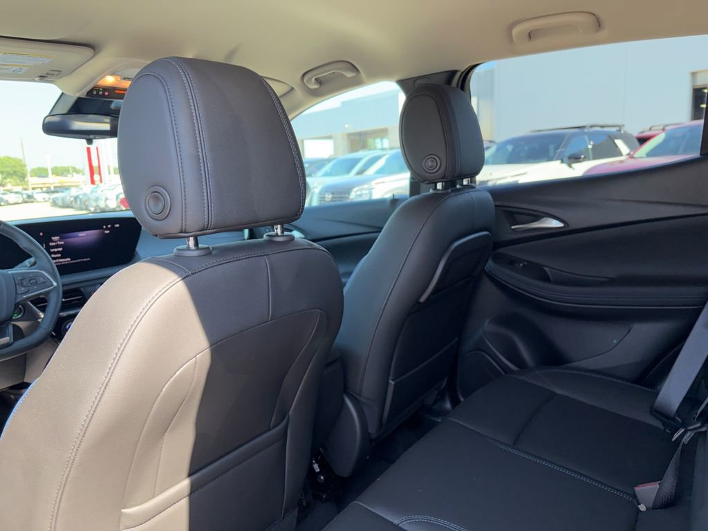 Used 2026 Buick Encore GX Sport Touring w/ Comfort Package FWD image 26