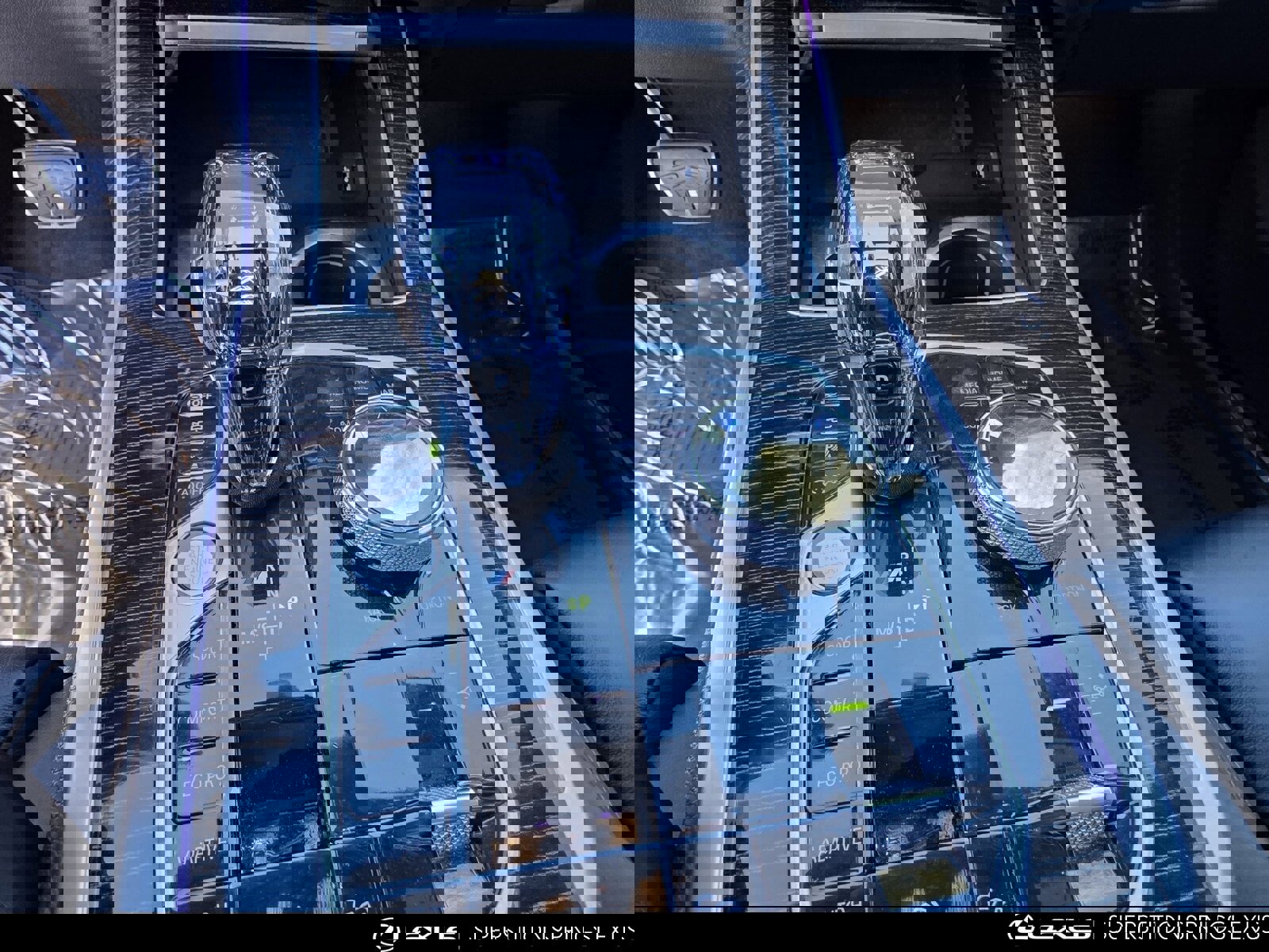 Used 2021 BMW X7 M50i image 20