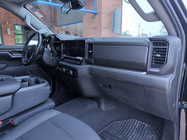 Used 2022 Chevrolet Silverado 1500 LT AWD/4WD image 27