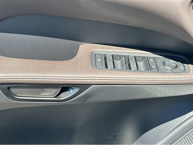 New 2026 Lexus RX 450h AWD image 36