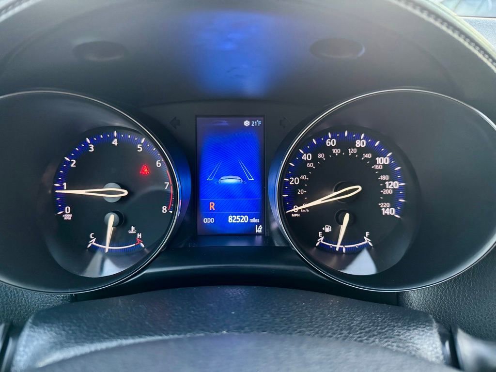 Used 2018 Toyota C-HR XLE image 23