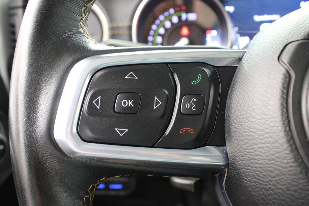 Used 2021 Jeep Wrangler Unlimited Sahara AWD/4WD image 25