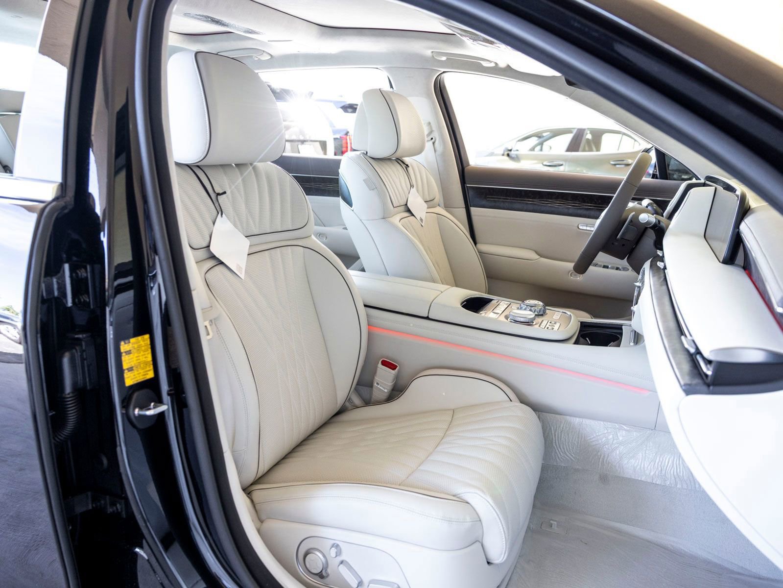 New 2026 Genesis G90 3.5T image 25