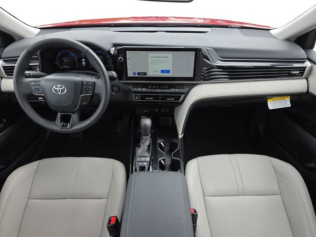 Used 2026 Toyota Camry XLE image 9