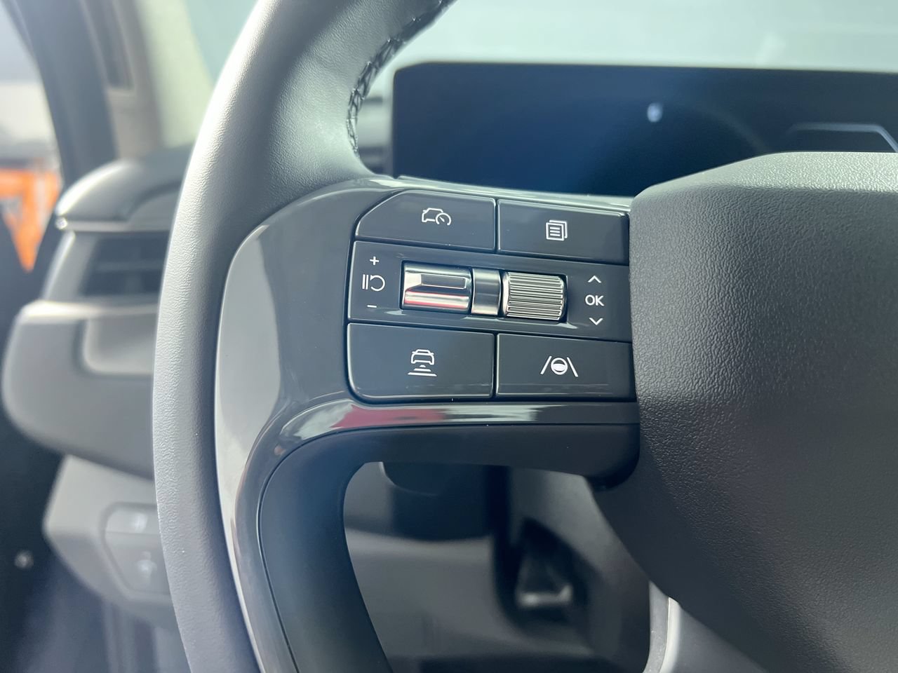 New 2026 Kia EV9 Light RWD image 18