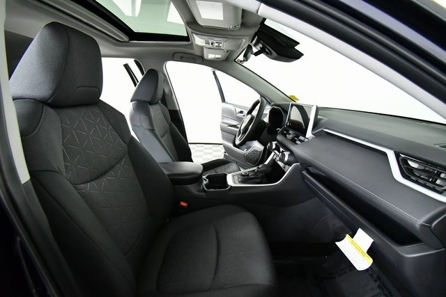 New 2025 Toyota RAV4 XLE image 23