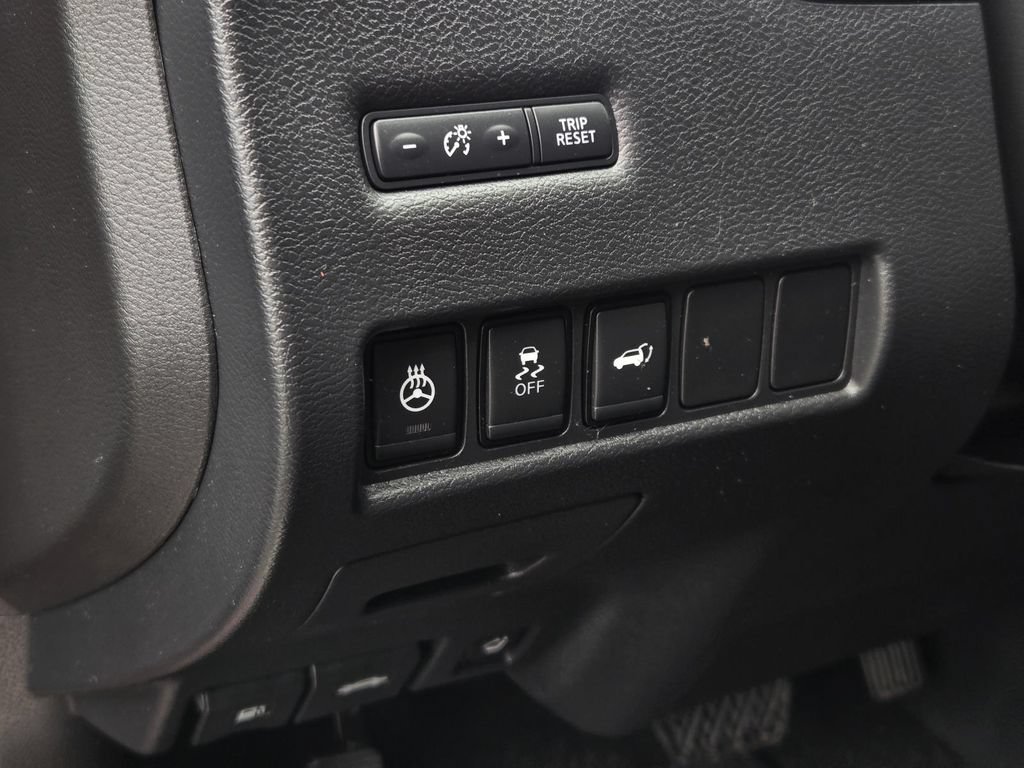 Used 2017 Nissan Murano Platinum w/ Platinum Technology Package FWD image 19