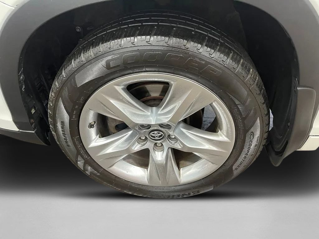 Used 2019 Toyota Highlander Limited AWD/4WD image 14