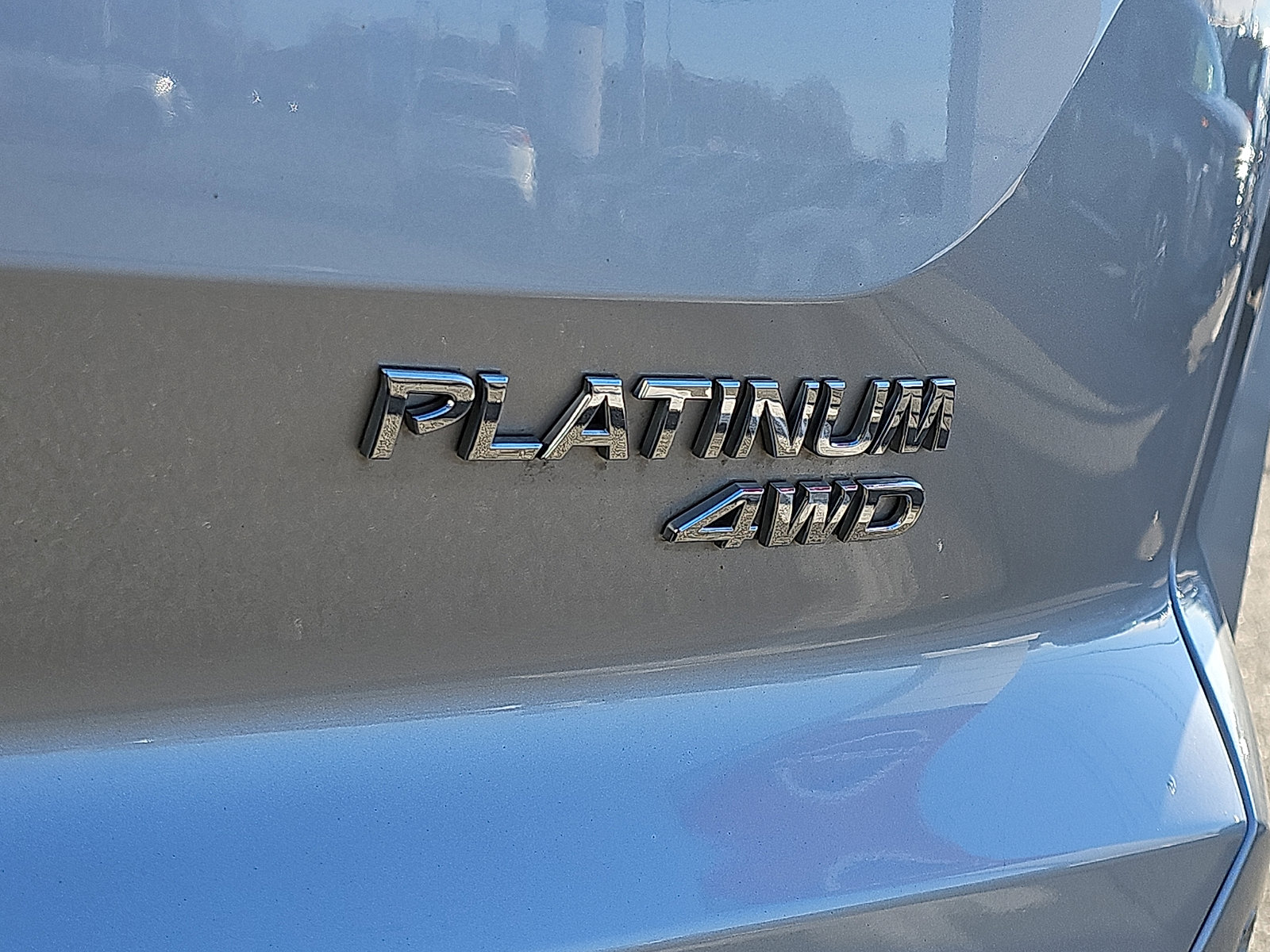 Used 2022 Nissan Pathfinder Platinum w/ Cargo Package image 35