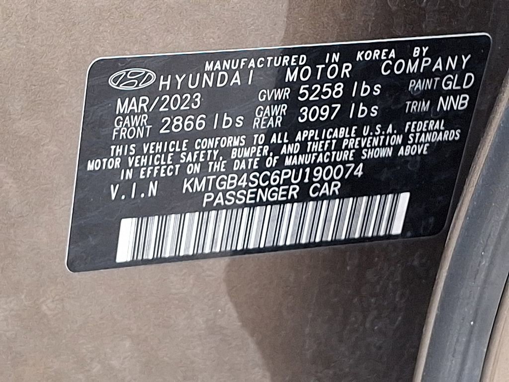 Used 2023 Genesis G80 2.5T image 30