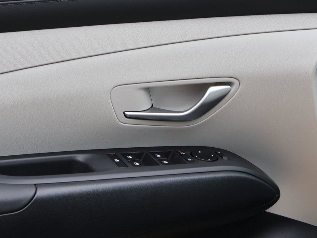 New 2025 Hyundai Tucson SEL image 23