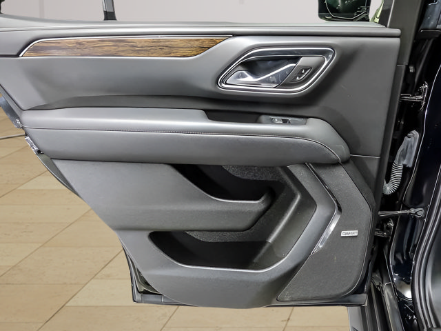 Used 2024 Chevrolet Tahoe Premier w/ Premium Package 2 AWD/4WD image 28