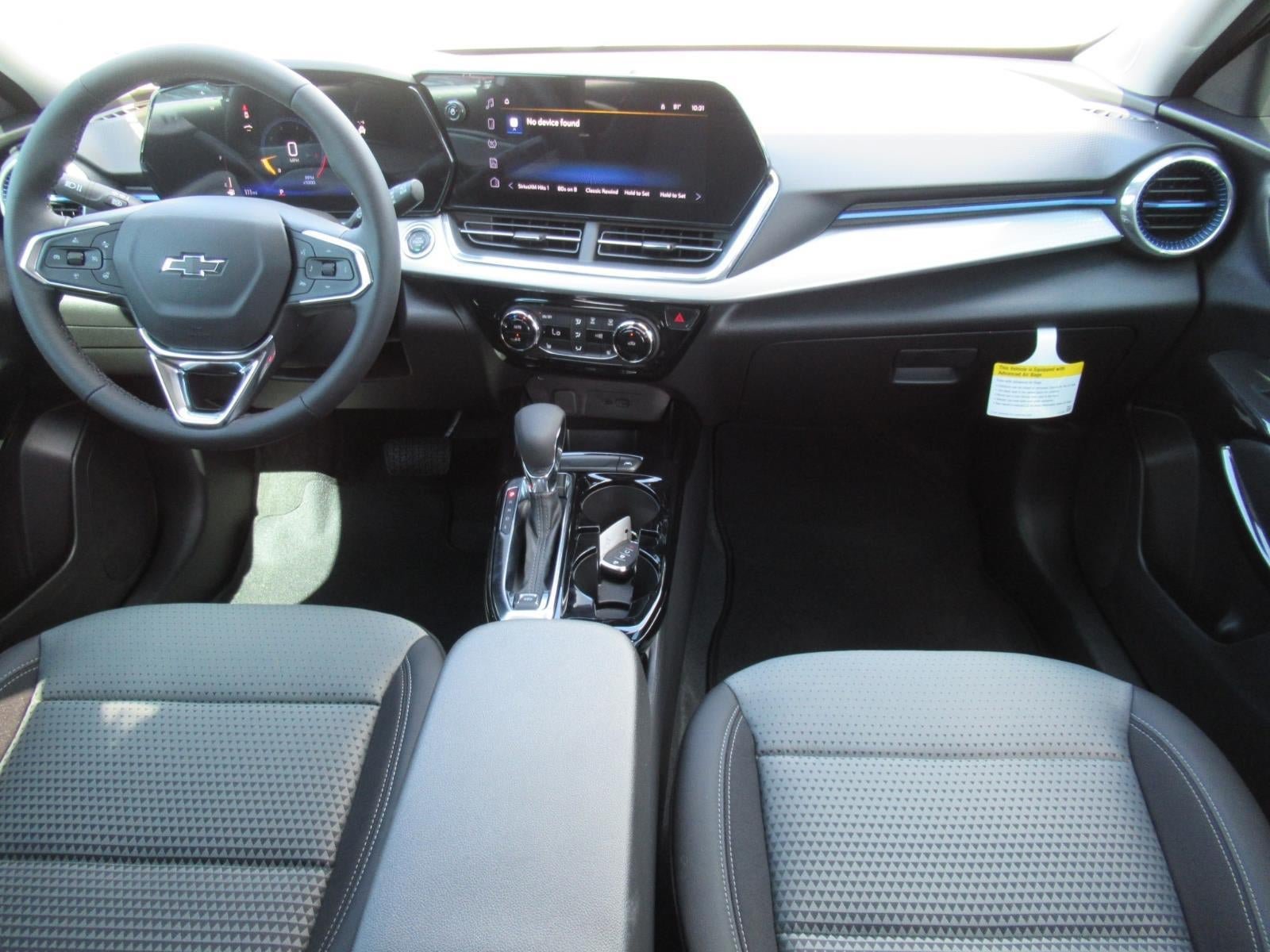 New 2026 Chevrolet Trax LT w/ Driver Confidence Package FWD image 13