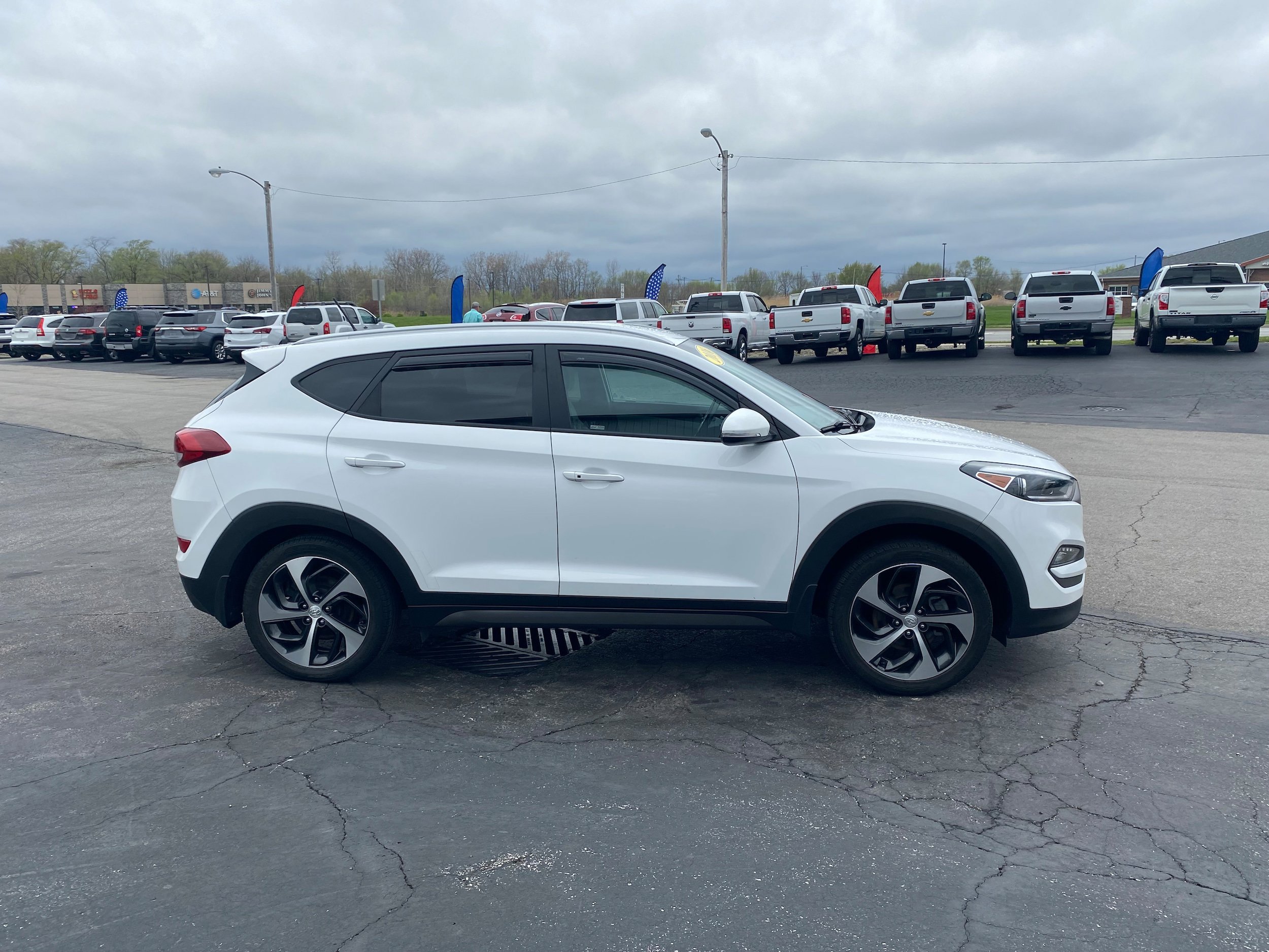 Used 2016 Hyundai Tucson Sport FWD image 6