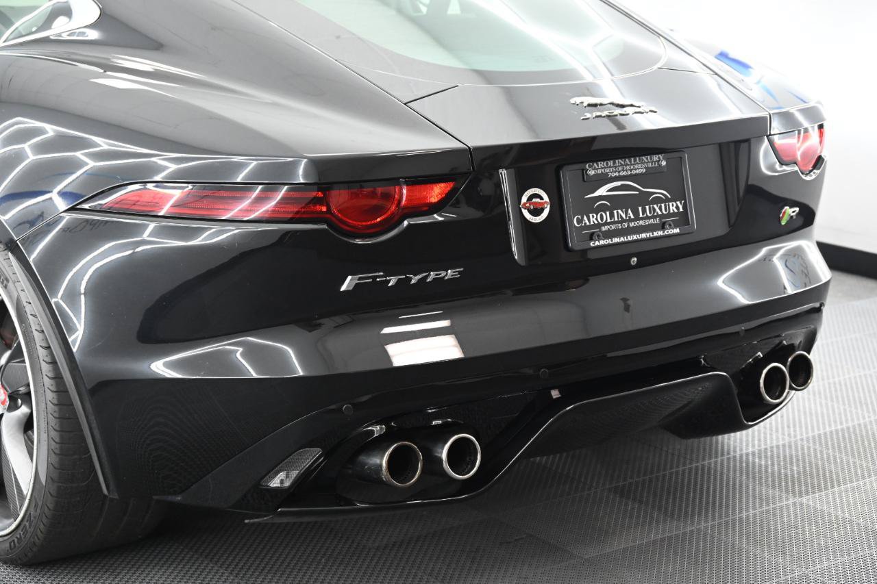 Used 2019 Jaguar F-TYPE R AWD/4WD image 13
