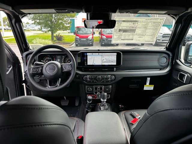 New 2025 Jeep Gladiator Rubicon w/ Convenience Group image 32