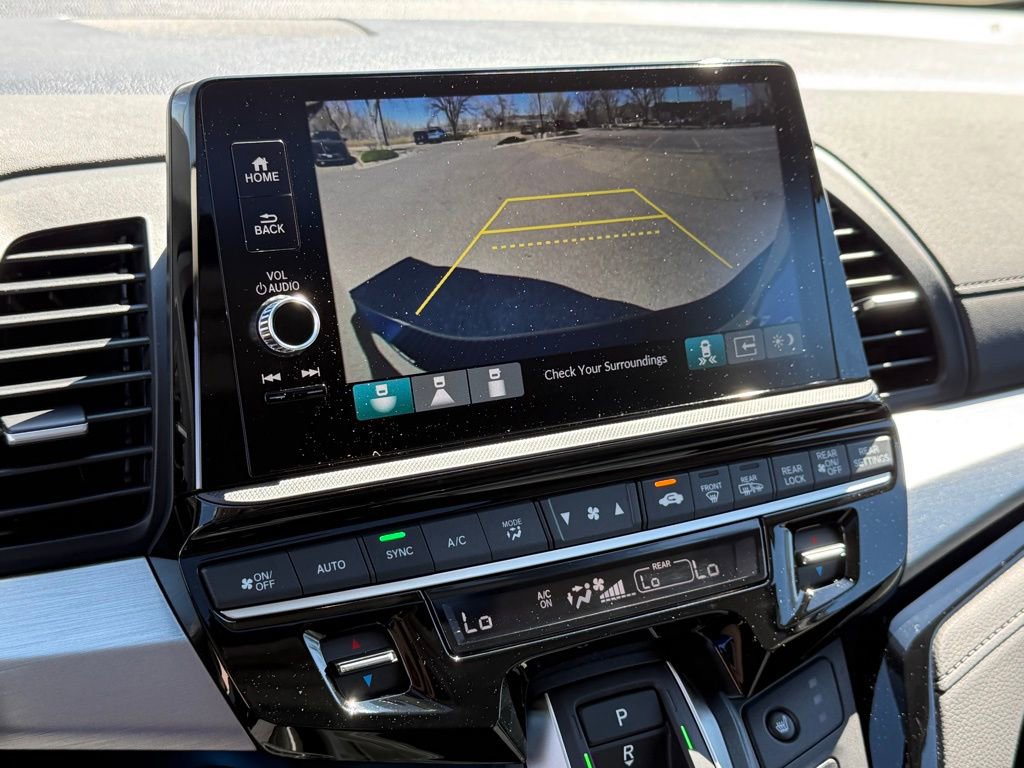 New 2026 Honda Odyssey Touring image 22