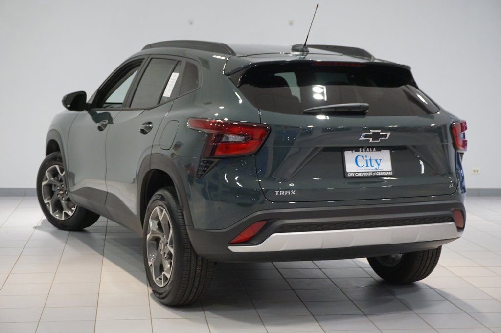 New 2026 Chevrolet Trax LT image 7