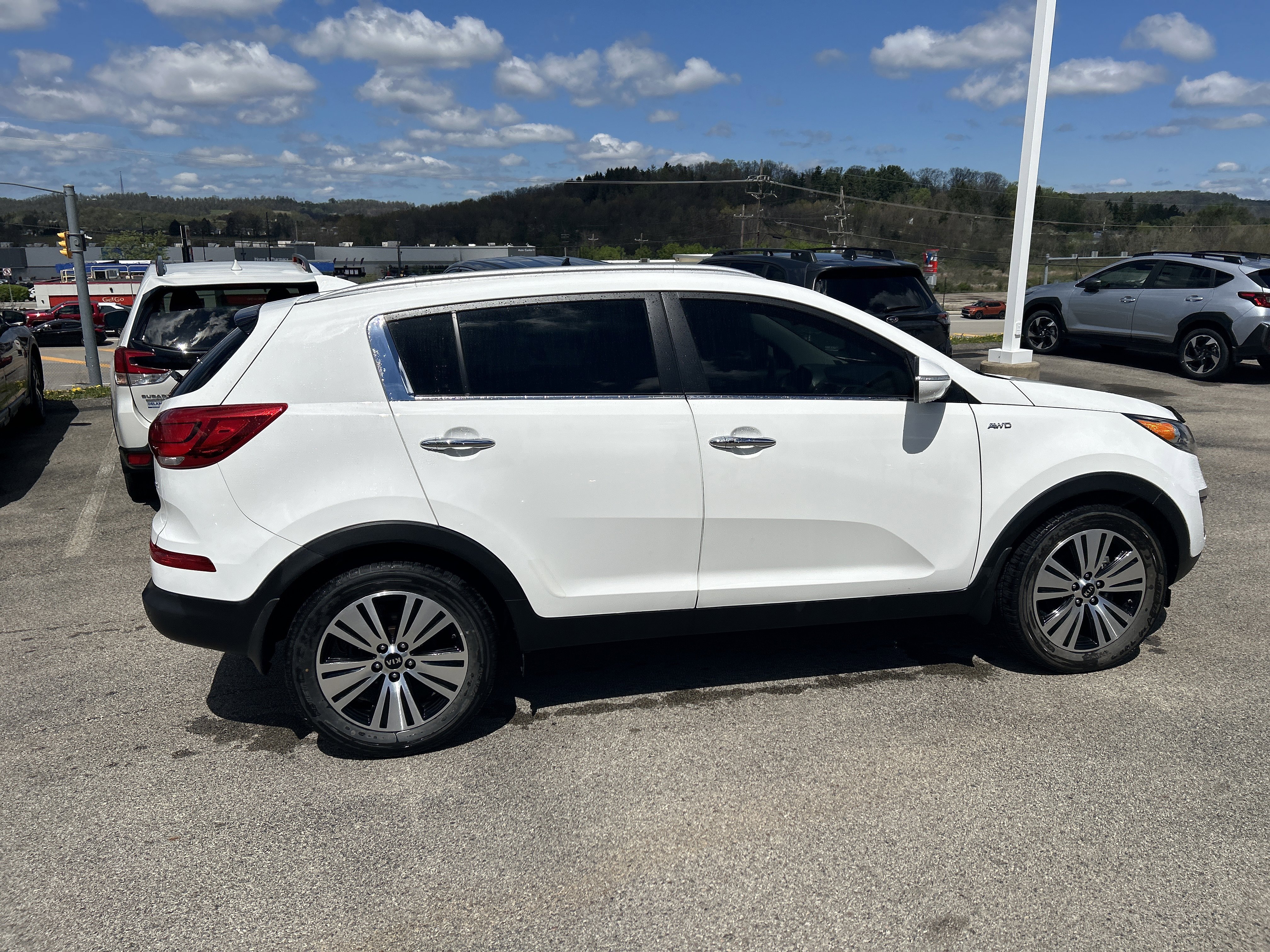 Used 2016 Kia Sportage EX w/ EX Premium Package image 4