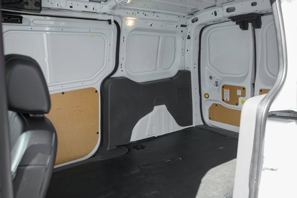 Used 2019 Ford Transit Connect XL image 31