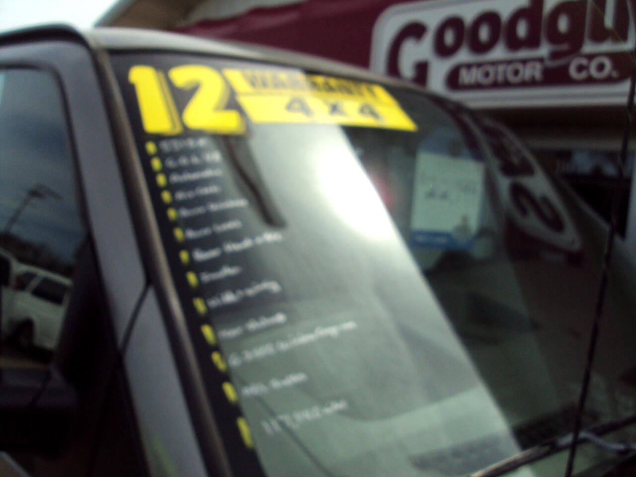 Used 2012 Chevrolet Express 2500 image 32