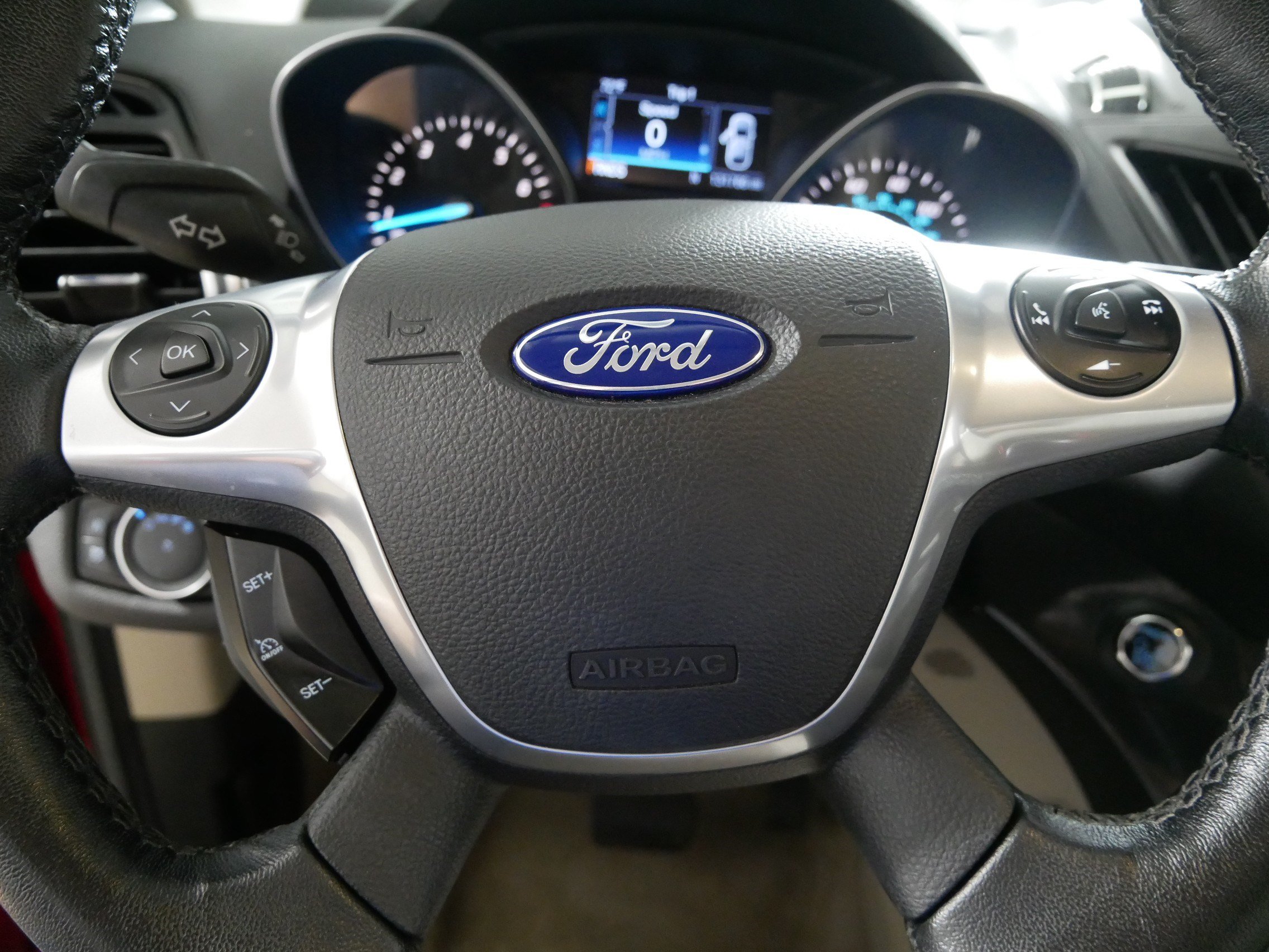 Used 2016 Ford Escape Titanium w/ Equipment Group 301A AWD/4WD image 25
