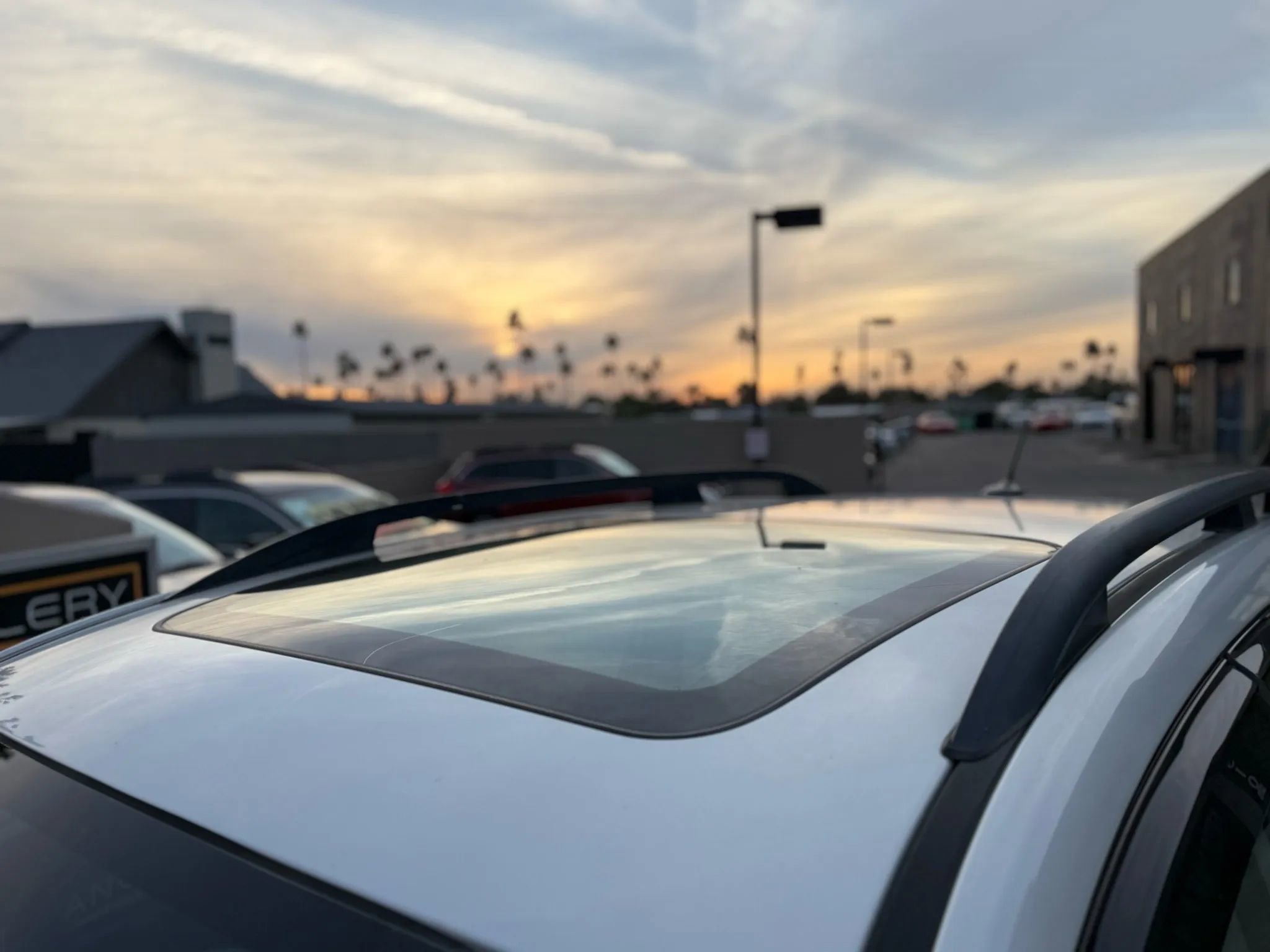 Used 2015 Subaru Forester 2.5i Touring w/ Popular Package #2 image 3