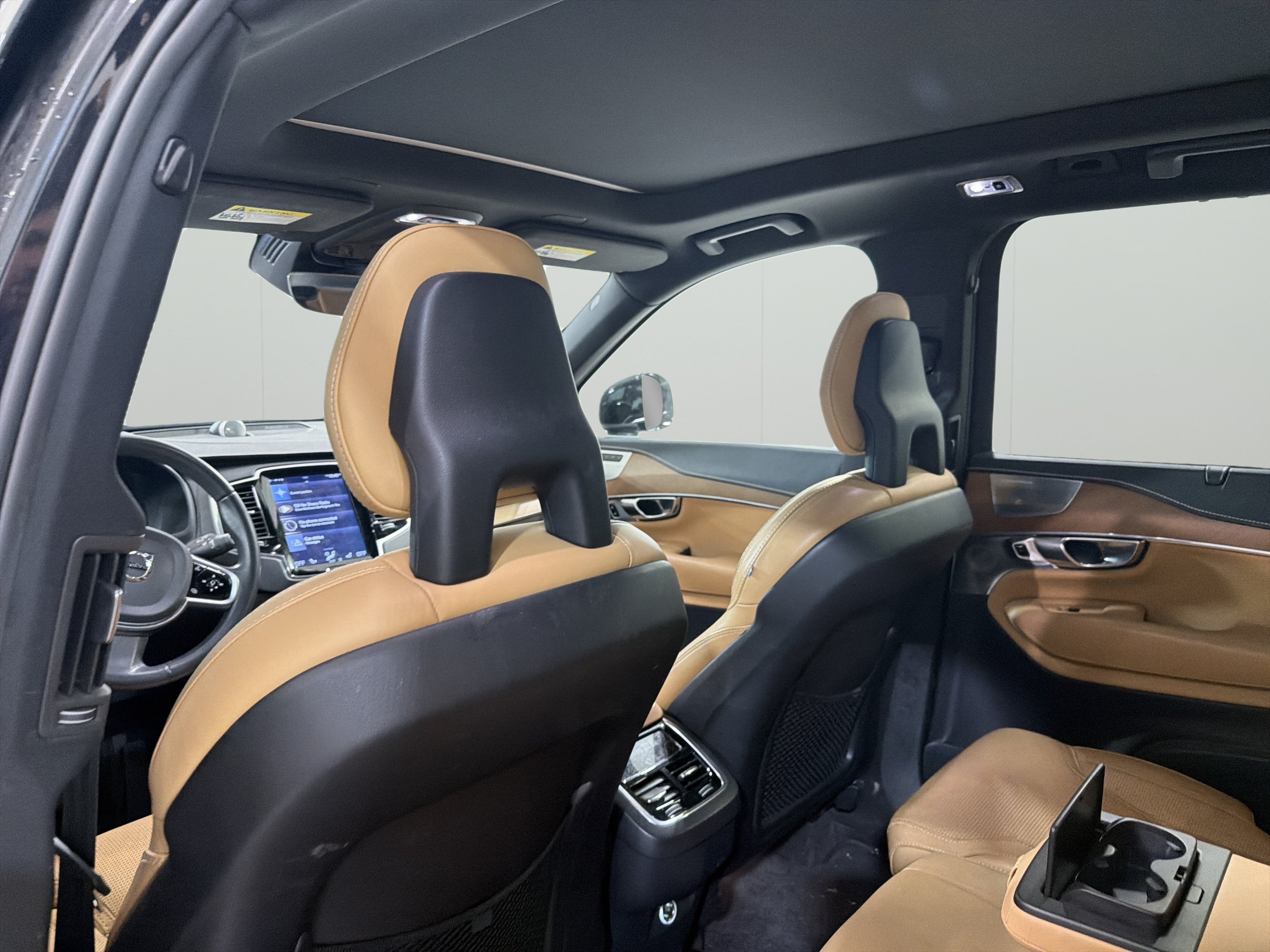 Used 2017 Volvo XC90 T6 Inscription w/ Vision Package AWD/4WD image 12