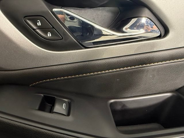 Used 2019 Chevrolet Traverse RS w/ LPO, Floor Liner Package FWD image 31