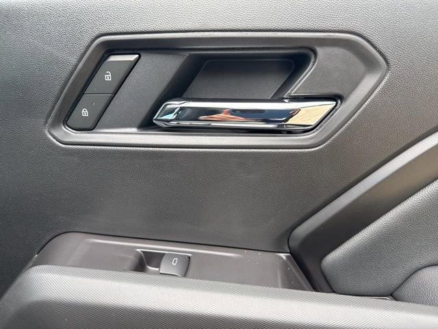 New 2025 Chevrolet Colorado LT w/ LT Convenience Package image 35