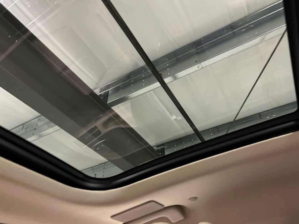 Certified 2023 Lincoln Aviator Reserve w/ Equipment Group 201A AWD/4WD image 28