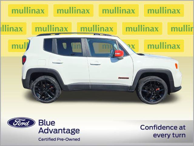 Used 2020 Jeep Renegade Latitude AWD/4WD image 2