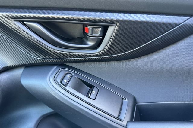 Used 2020 Subaru Crosstrek 2.0i Premium AWD/4WD image 19