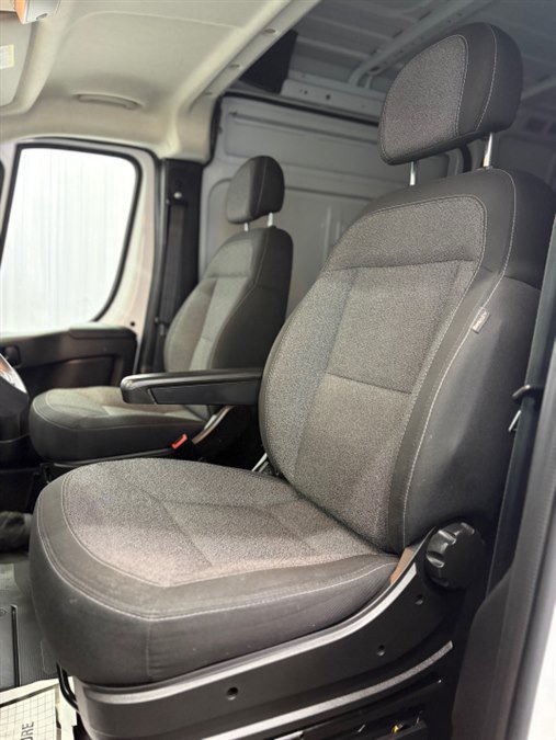 Used 2023 RAM ProMaster 2500 FWD image 13