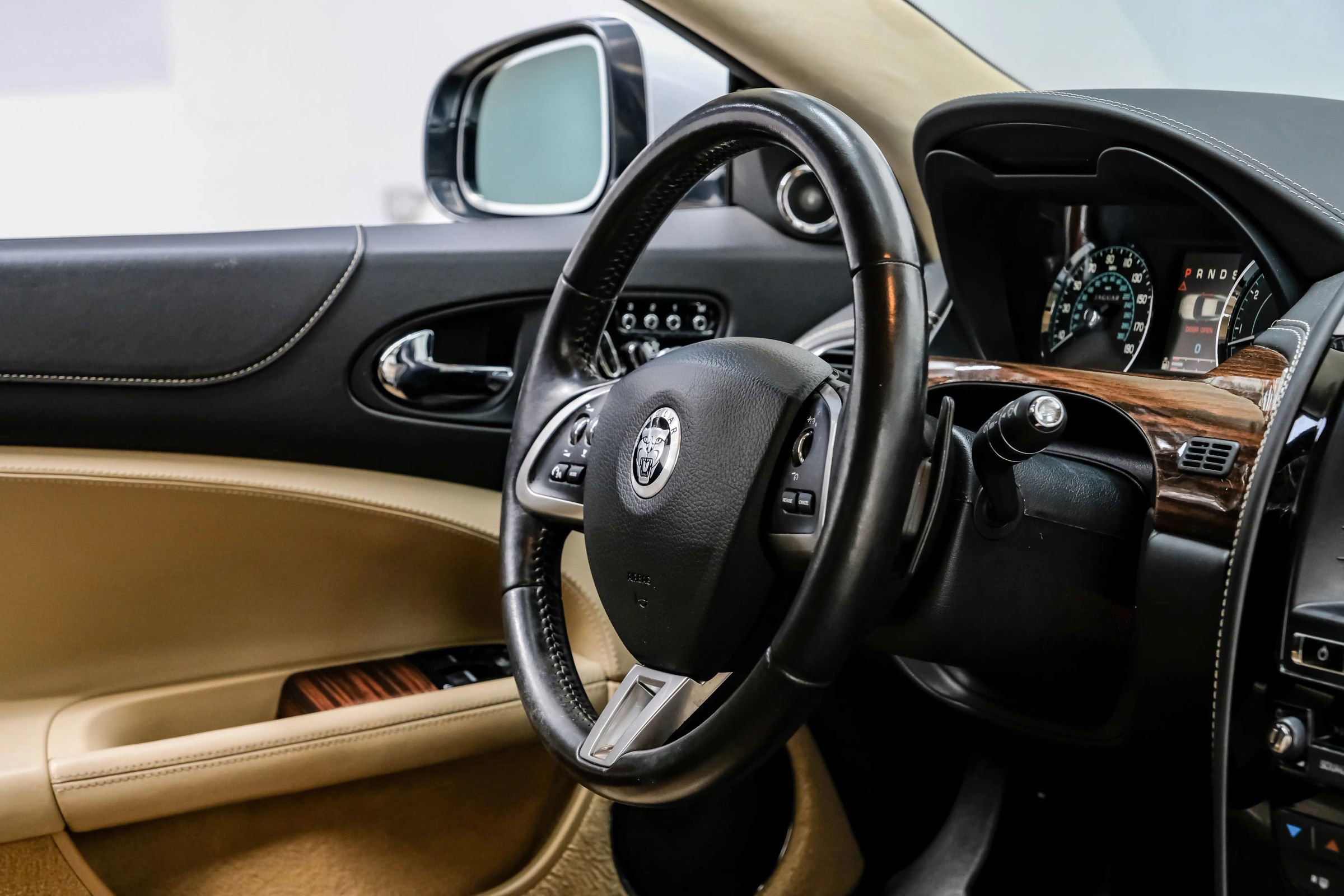 Used 2012 Jaguar XK Coupe image 15