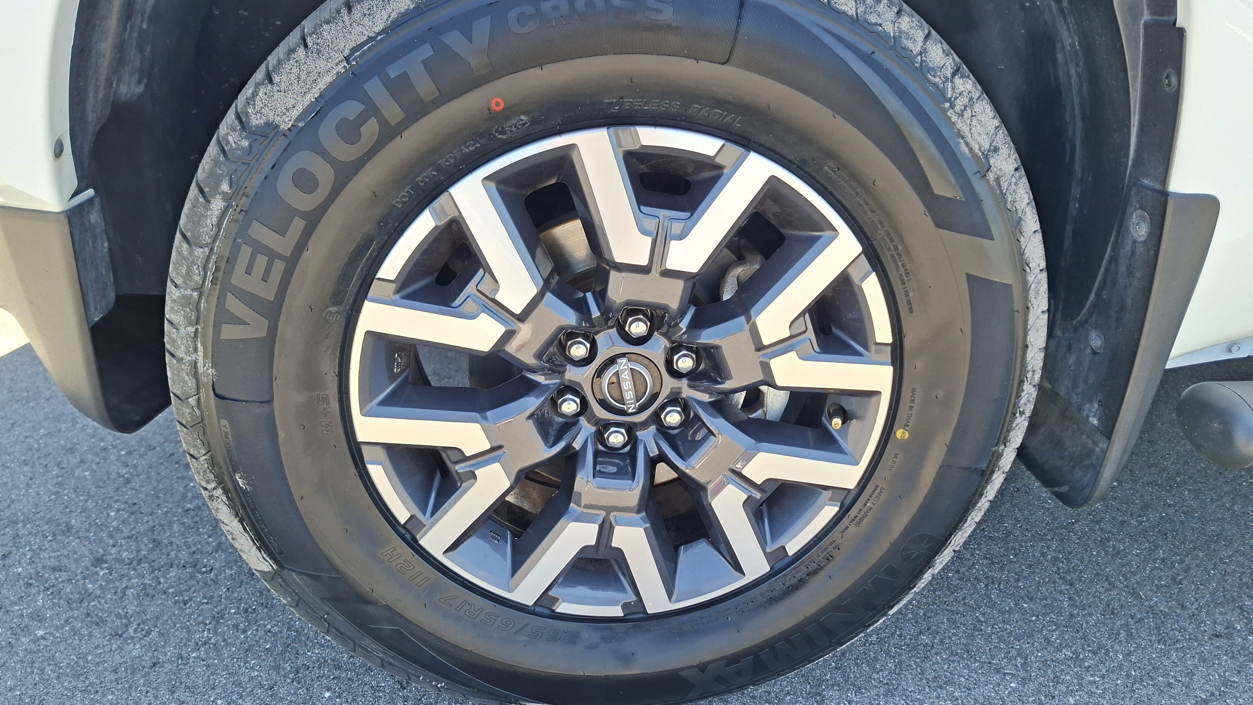 Used 2022 Nissan Frontier SV w/ Technology Package image 23