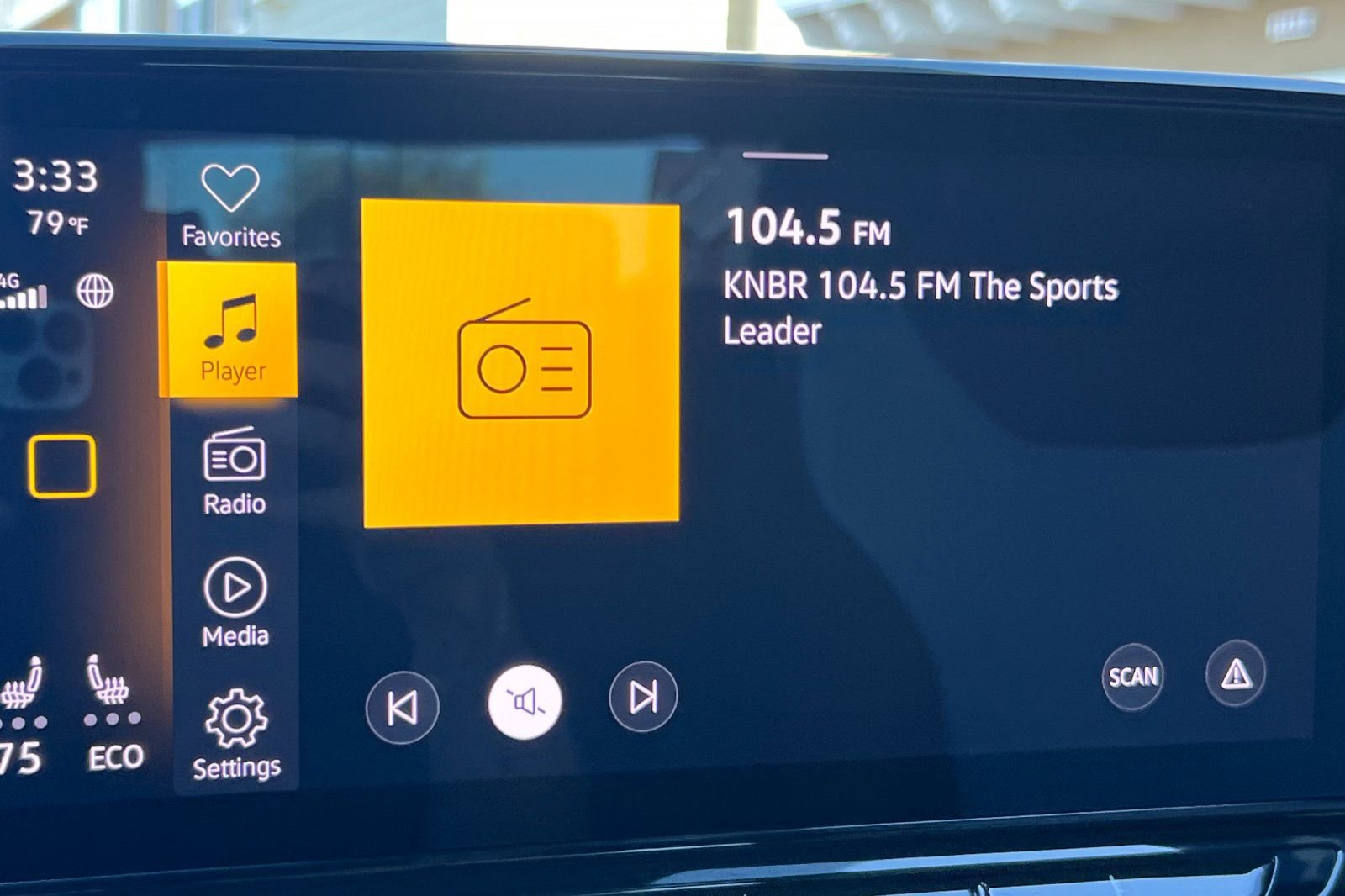 Used 2023 Volkswagen ID.4 Pro image 18