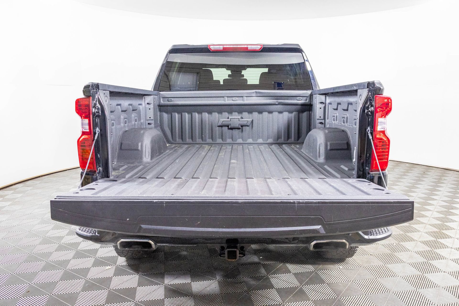 Used 2024 Chevrolet Silverado 1500 Custom Trail Boss image 36