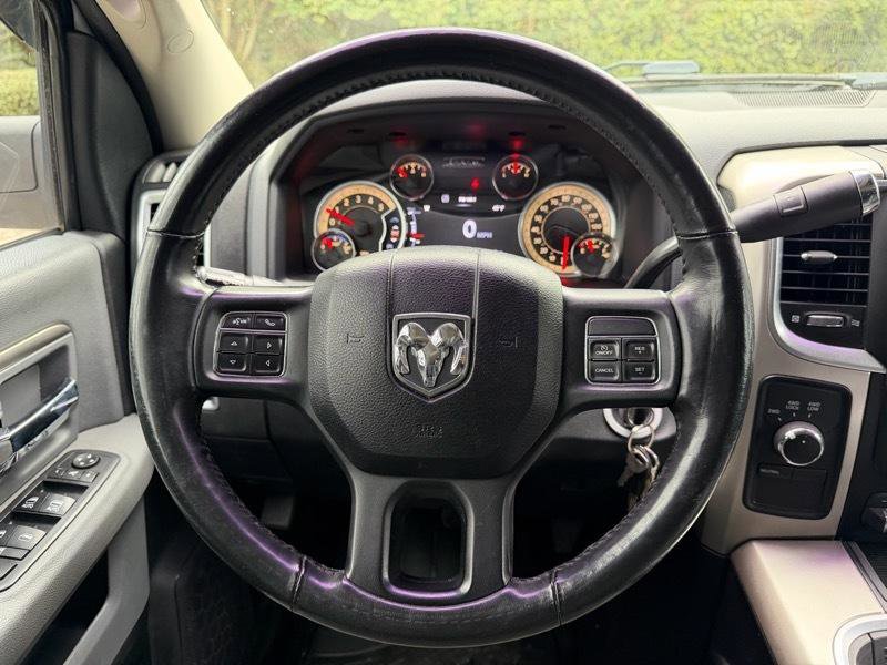 Used 2017 RAM 3500 Big Horn image 27