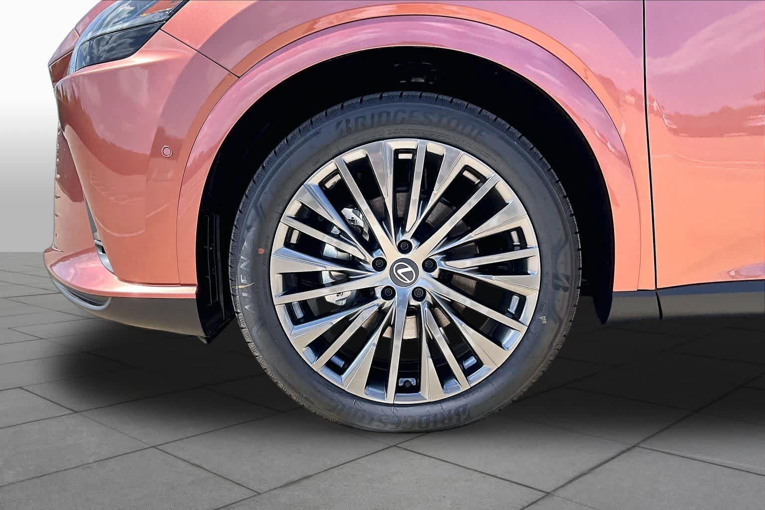 New 2026 Lexus RX 350 AWD image 21