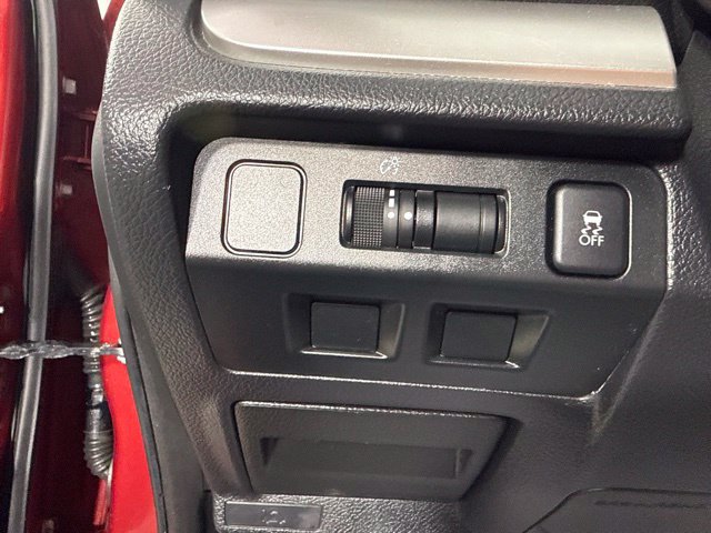 Used 2016 Subaru Crosstrek 2.0i Premium AWD/4WD image 19
