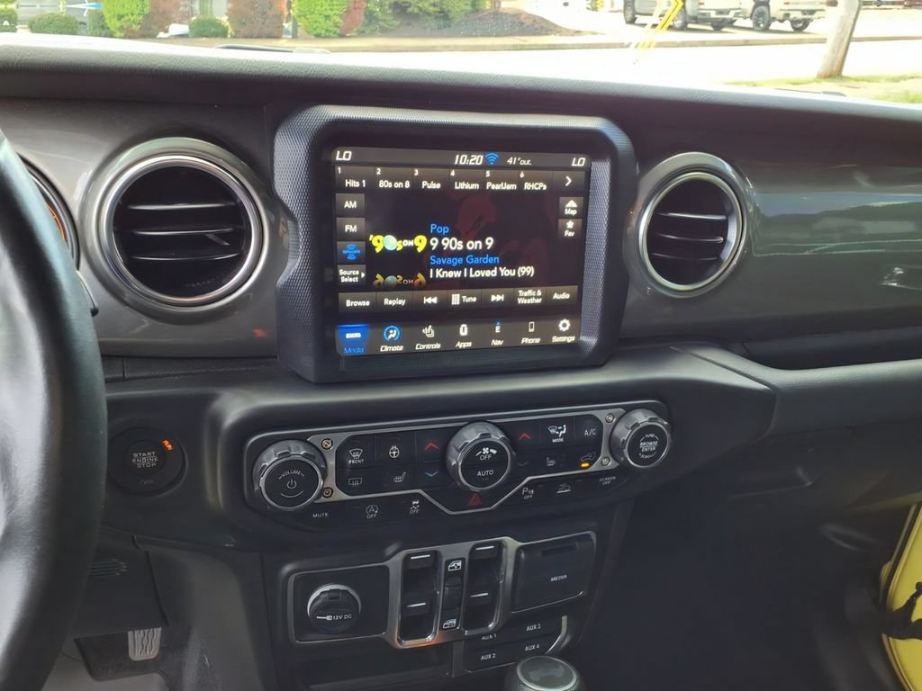 Certified 2023 Jeep Wrangler Unlimited Sahara w/ LED Lighting Group AWD/4WD image 20