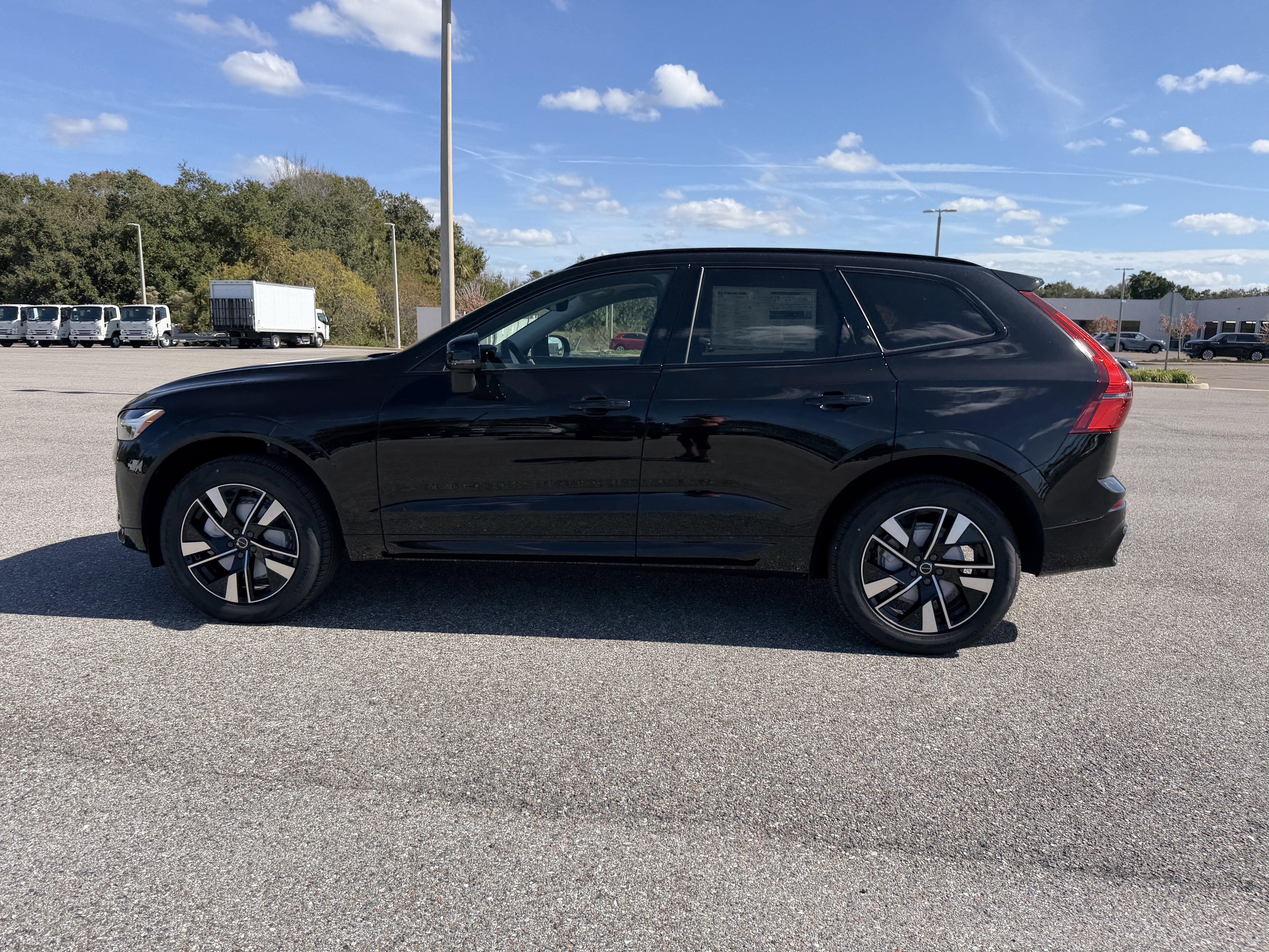 New 2026 Volvo XC60 B5 Core image 6