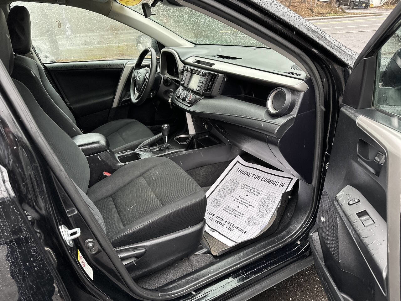 Used 2017 Toyota RAV4 LE image 13