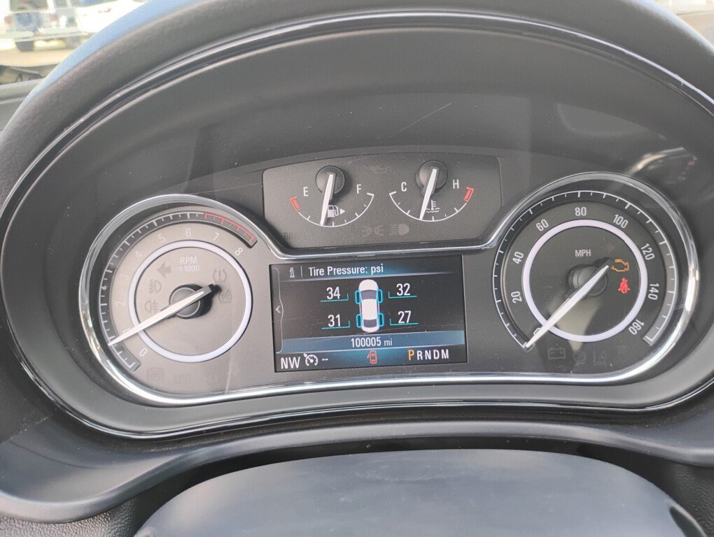 Used 2015 Buick Regal Premium FWD image 16