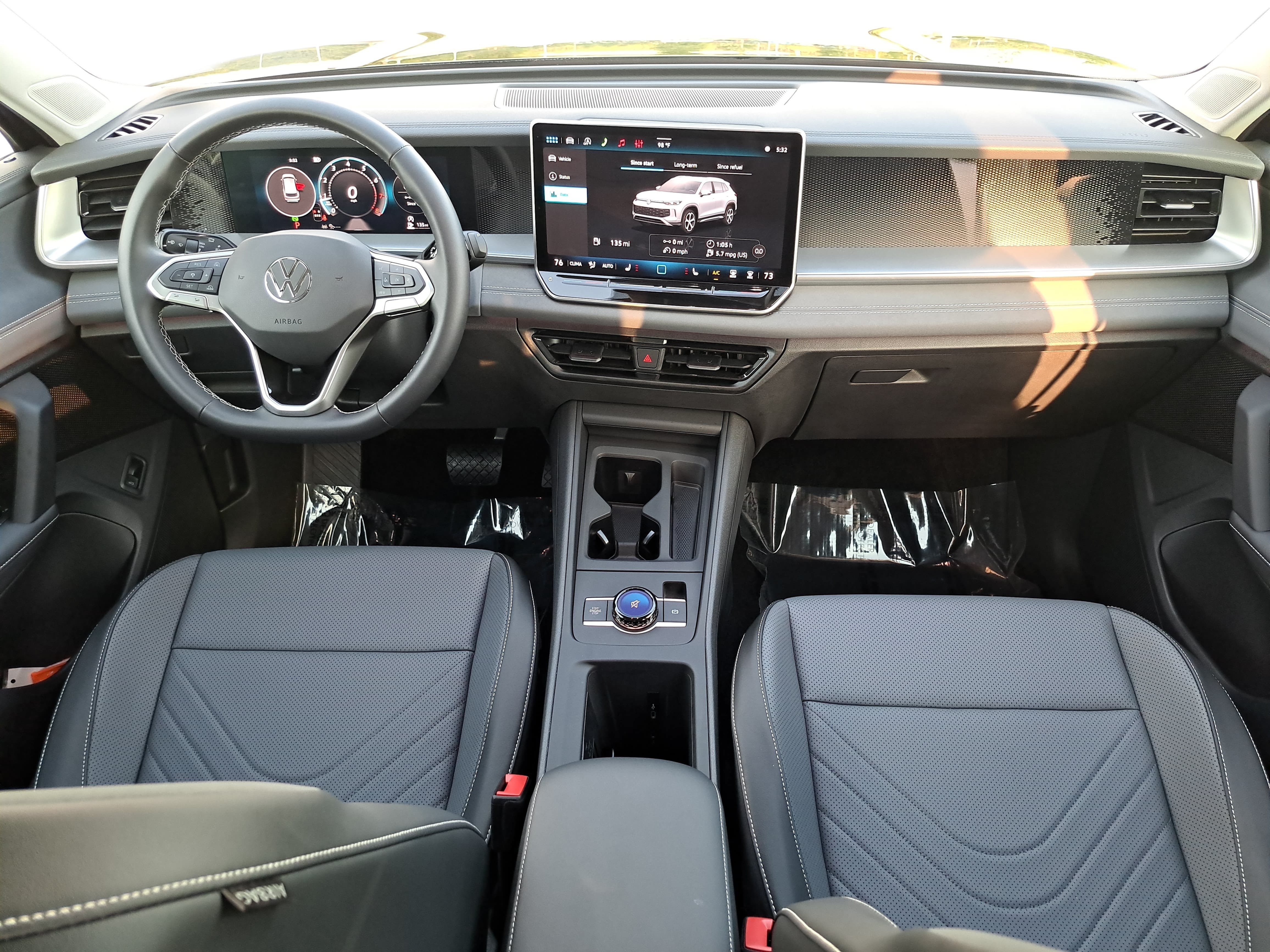 Used 2026 Volkswagen Tiguan SE FWD image 9