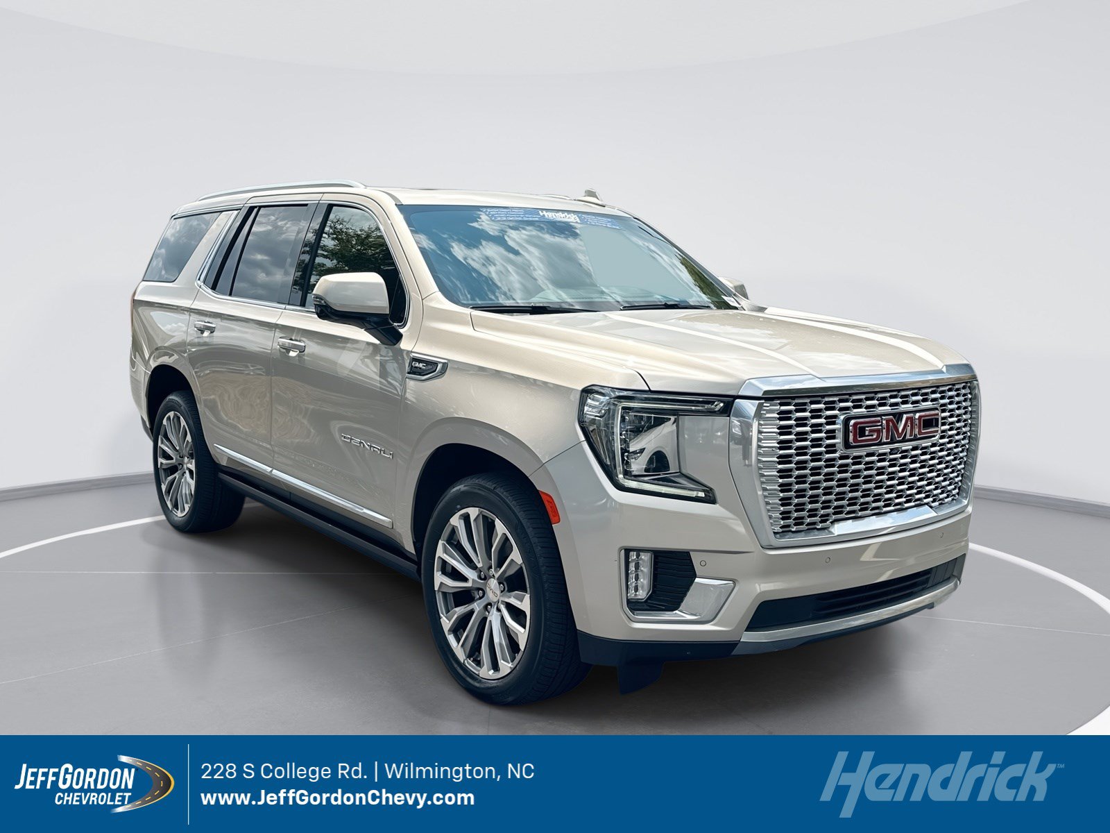 Used 2021 GMC Yukon Denali w/ Denali Premium Package